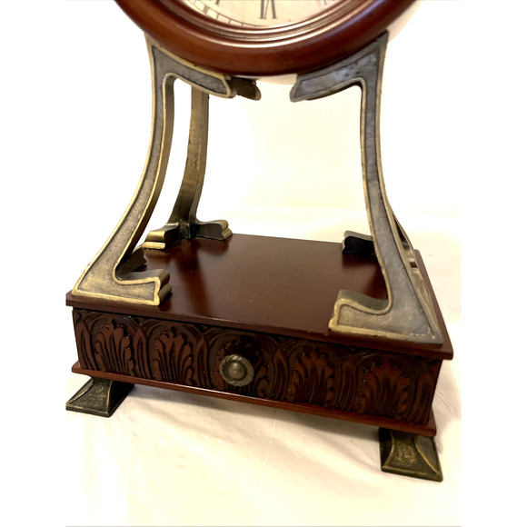 Bombay Desk Top Clock 2004. NOT WORKING - Picture 3 of 11